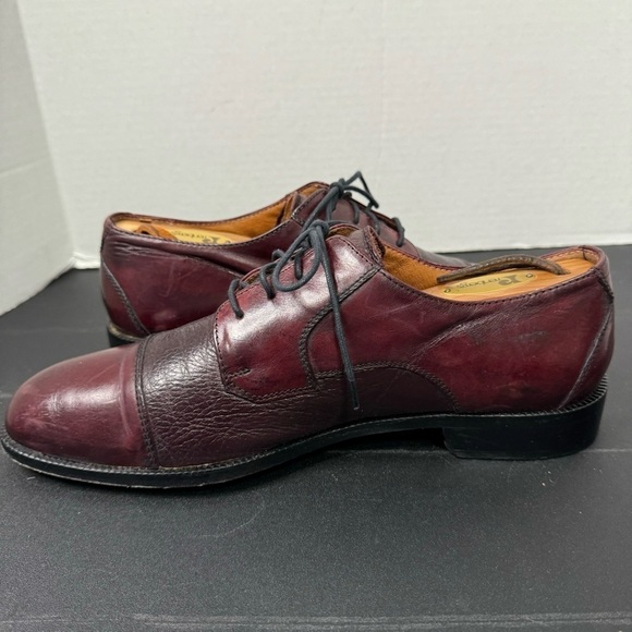 Pronto Uomo Men’s Wingtip Leather Cap Toe Oxfords - Picture 5 of 9